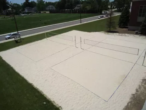 racquetball/wally ball/badminton court